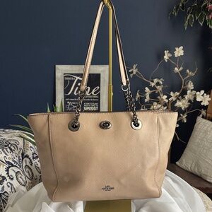 Coach Turn-lock Tote Pebbled Leather Chain-Strap Handles